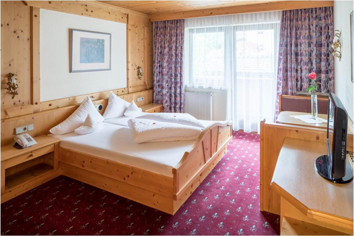Hotel Burgstall Neustift im Stubaital Pokoj fotografie
